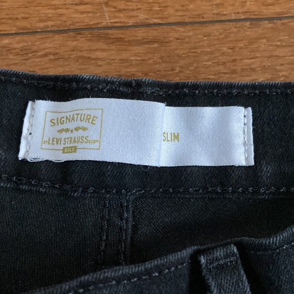 Signature Gold by Levi Strauss Slim Black Jeans - 28x30 - Picture 7 of 8